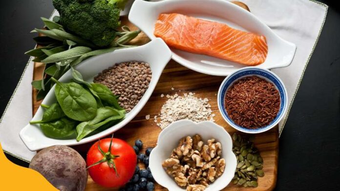 Alimentos Funcionais para Melhorar o Desempenho Físico: Mitos e Verdades